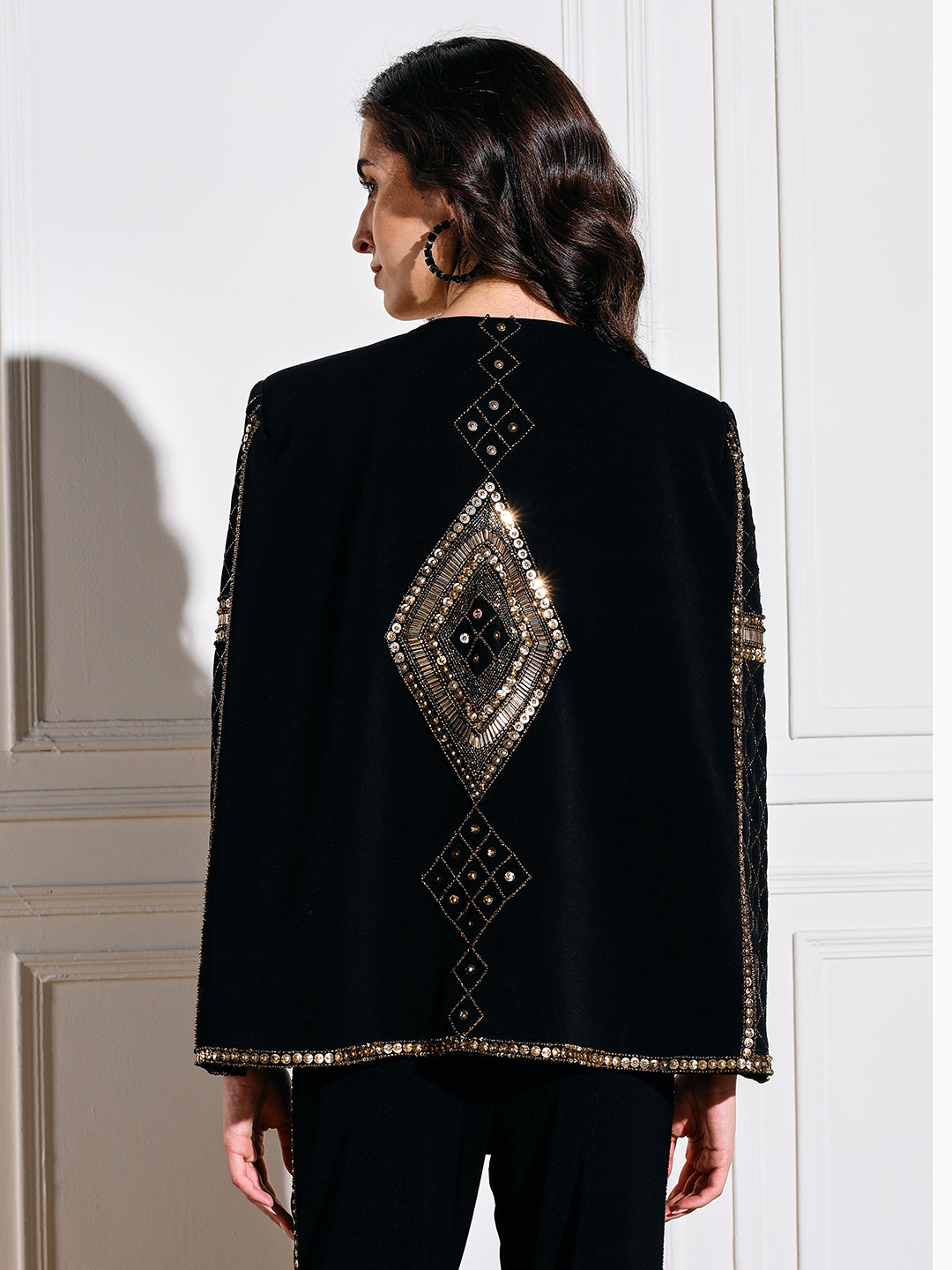 Midnight Oro Cape